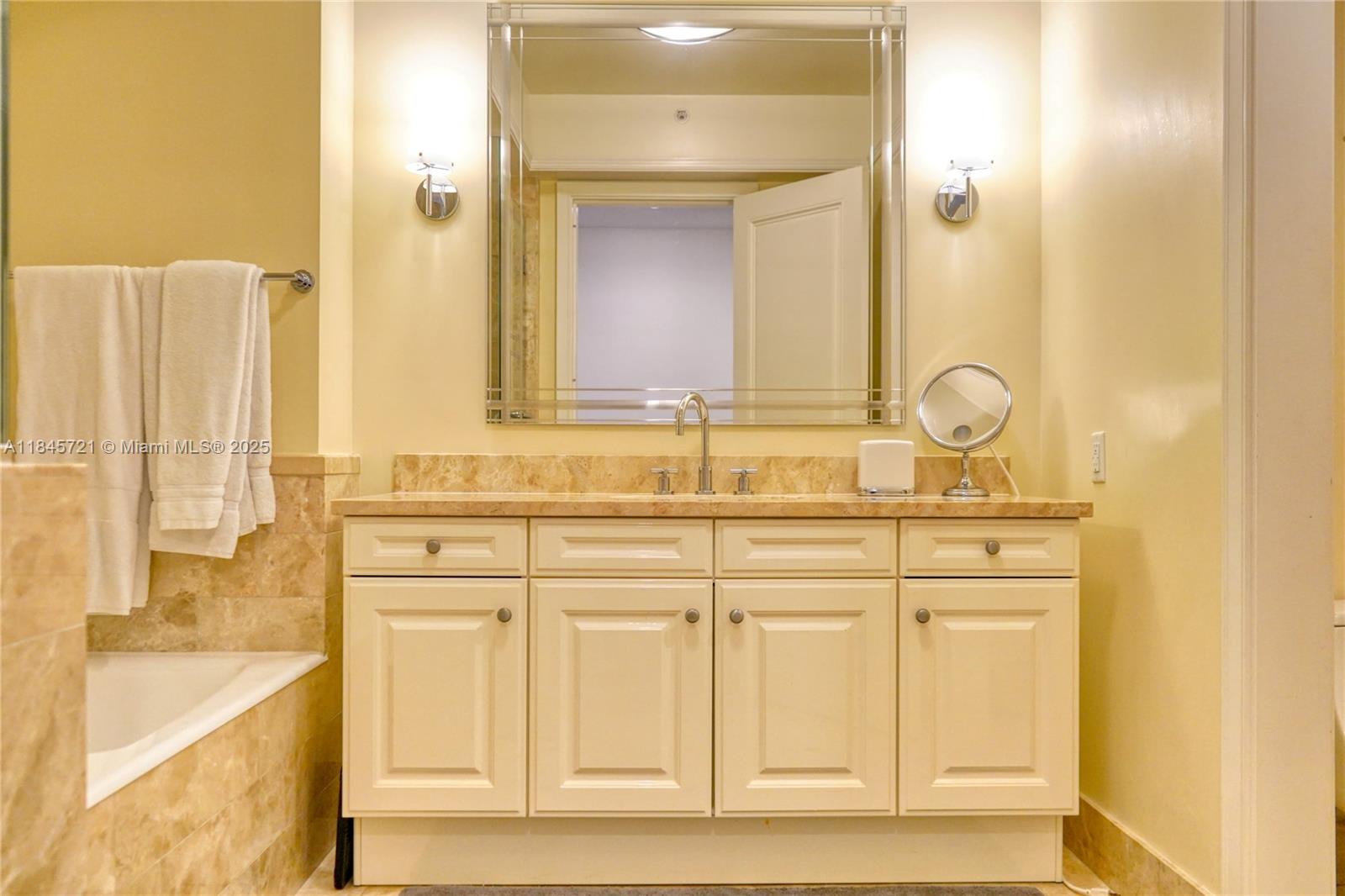 MILLENNIUM TOWER CONDOMIN - Residential Lease