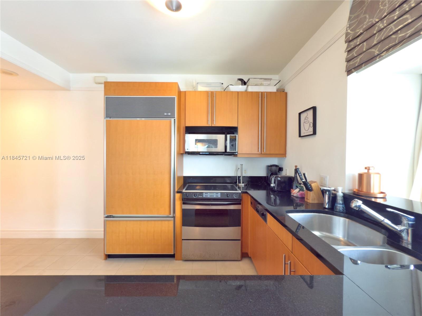 1435 Brickell Ave 3412