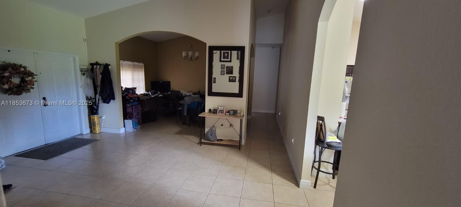 MUSTANG RANCHES - Residential