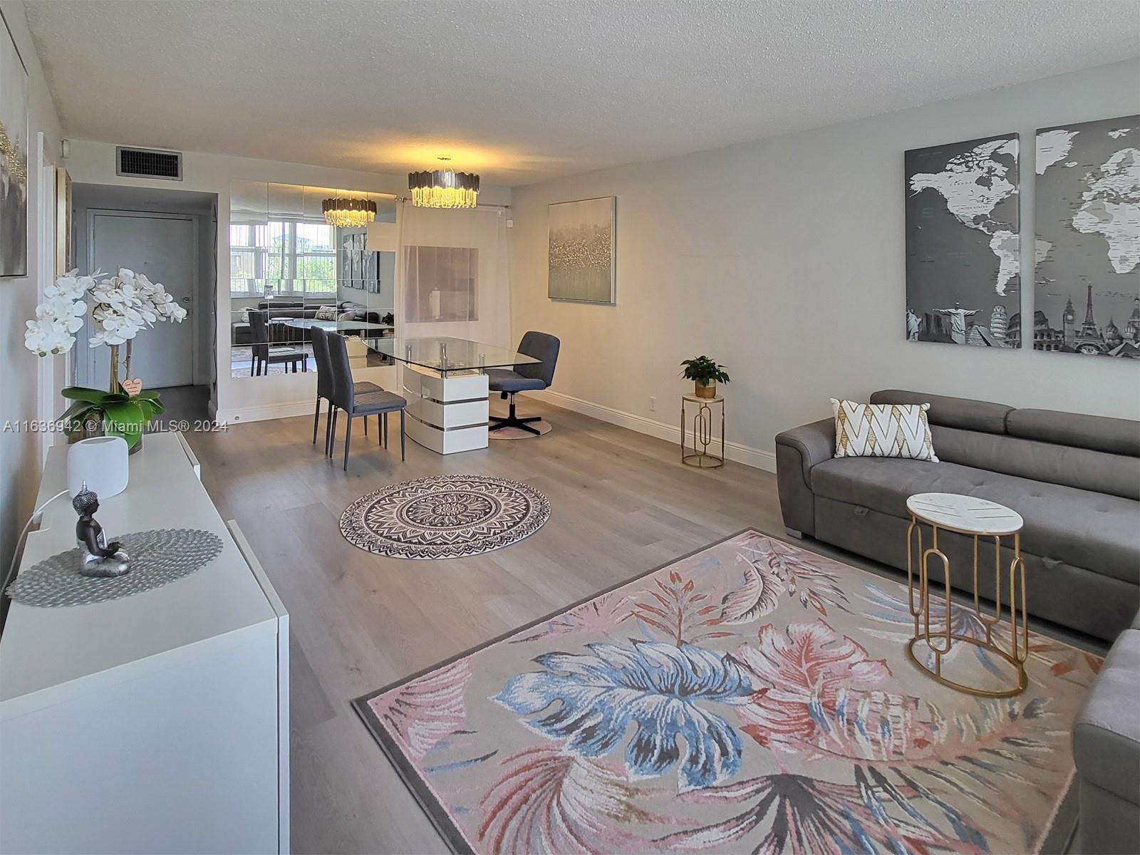 IMPERIAL TOWERS CONDO - Residential