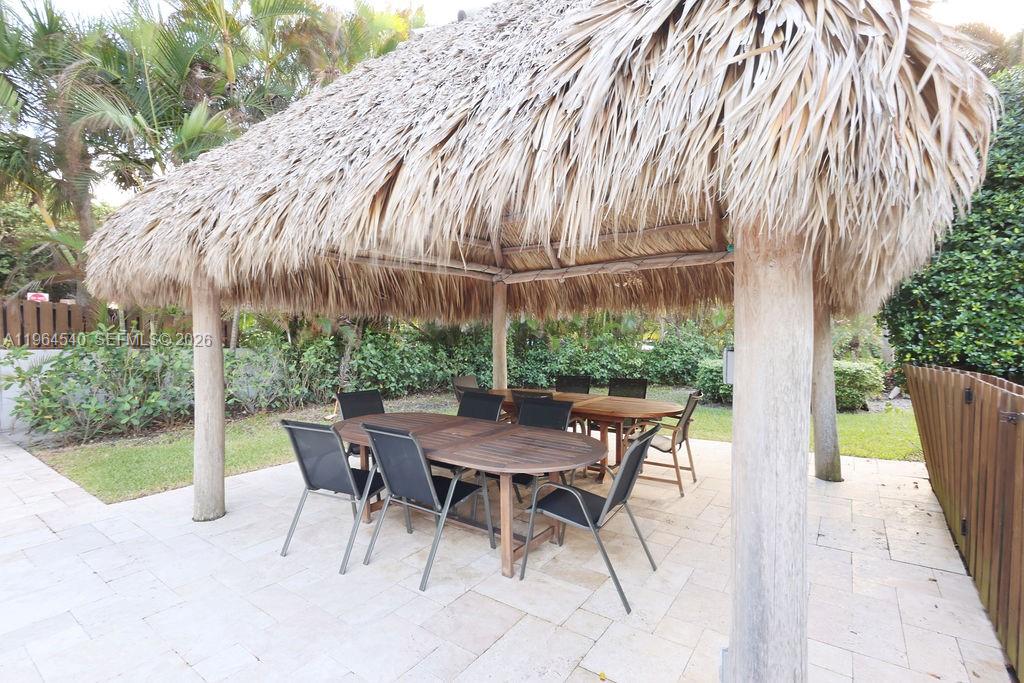 NORTH BEACH CONDO - Residential