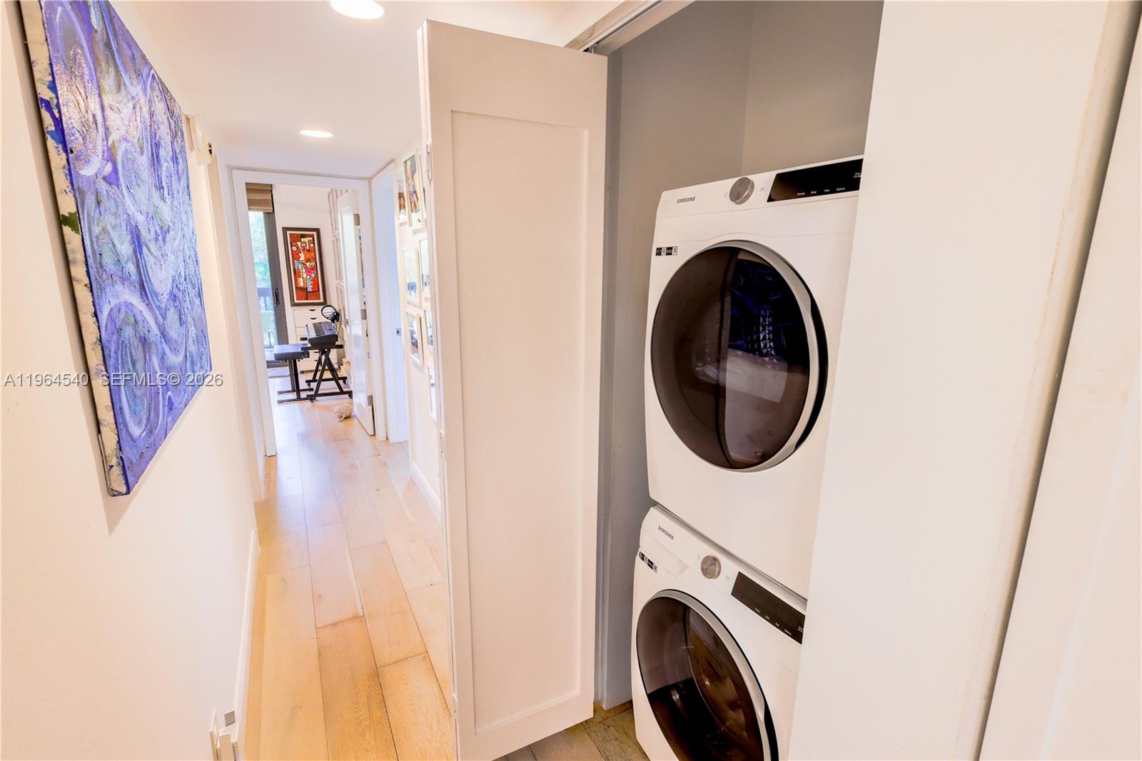 NORTH BEACH CONDO - Residential