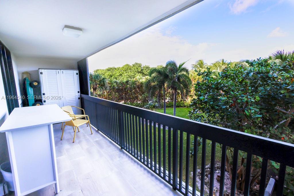 NORTH BEACH CONDO - Residential