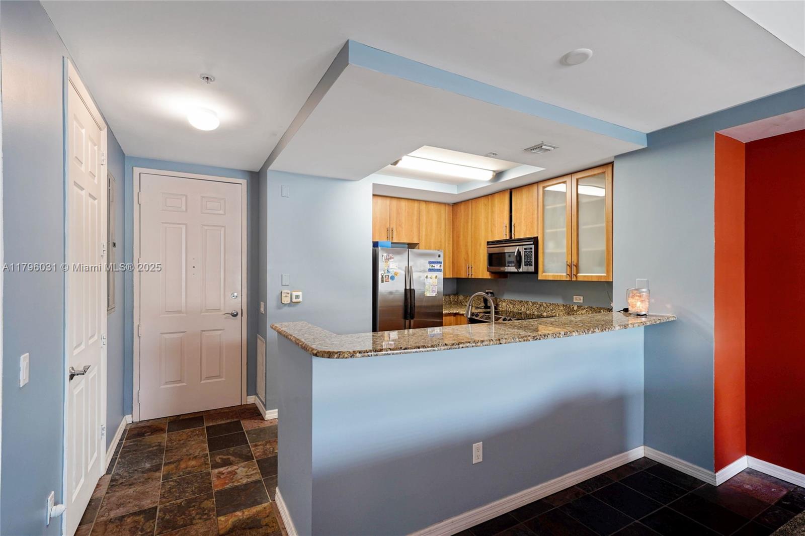 2633 NE 14th Ave 110