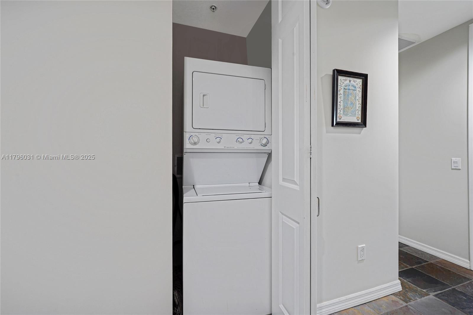 WILTON STATION RES CONDO - Residential