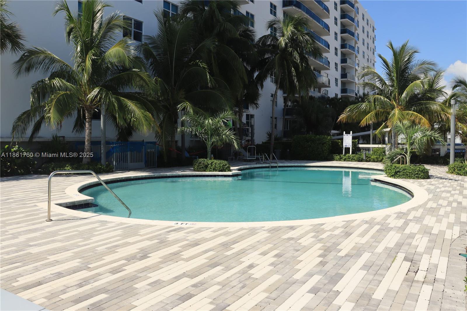 TREASURES ON THE BAY II C - Residential