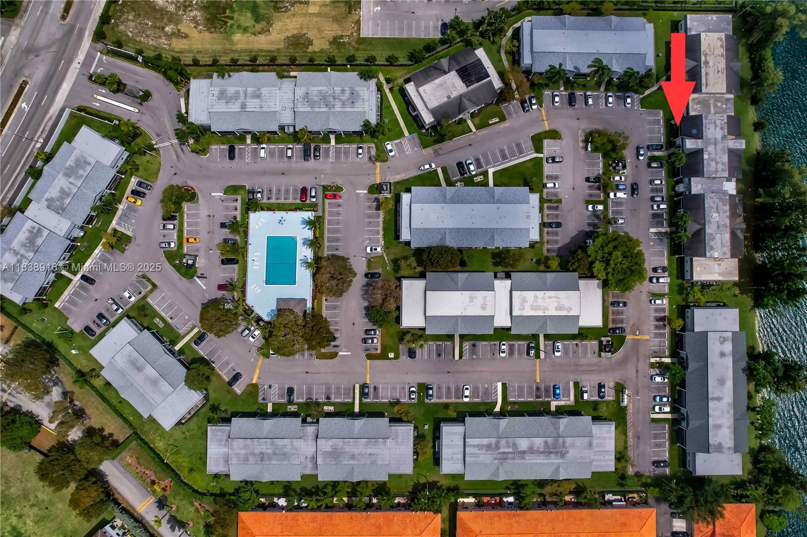 CARMEL LAKES CONDO NO 6 - Residential