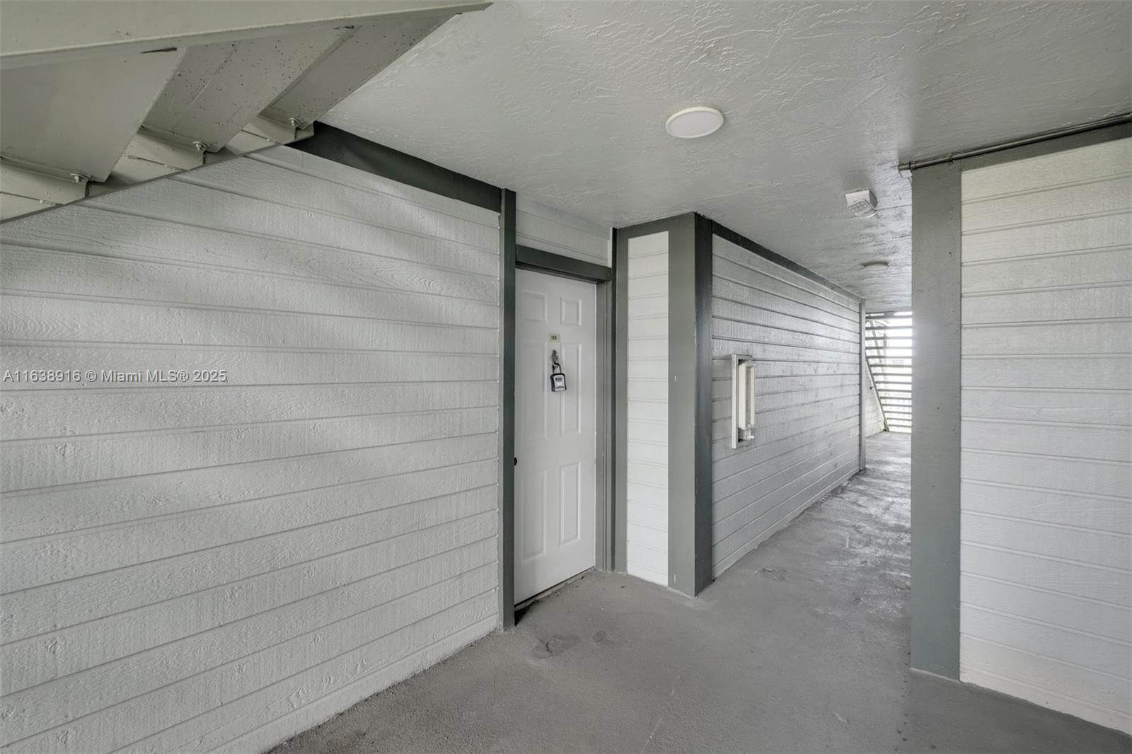 CARMEL LAKES CONDO NO 6 - Residential