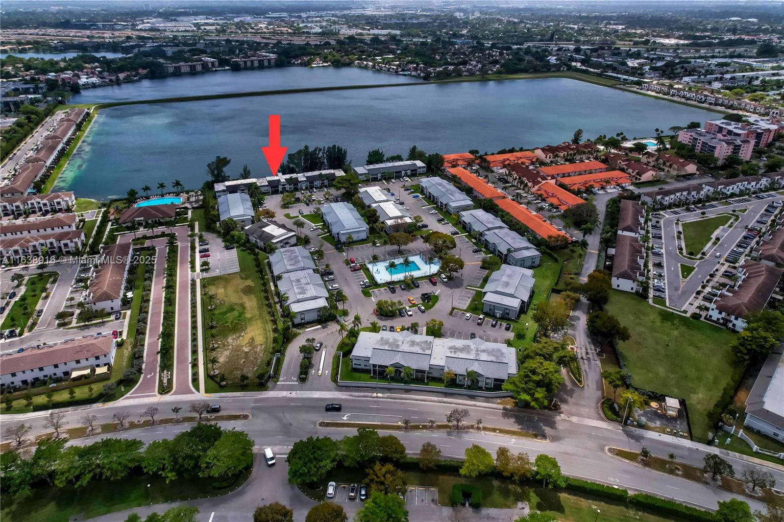 CARMEL LAKES CONDO NO 6 - Residential