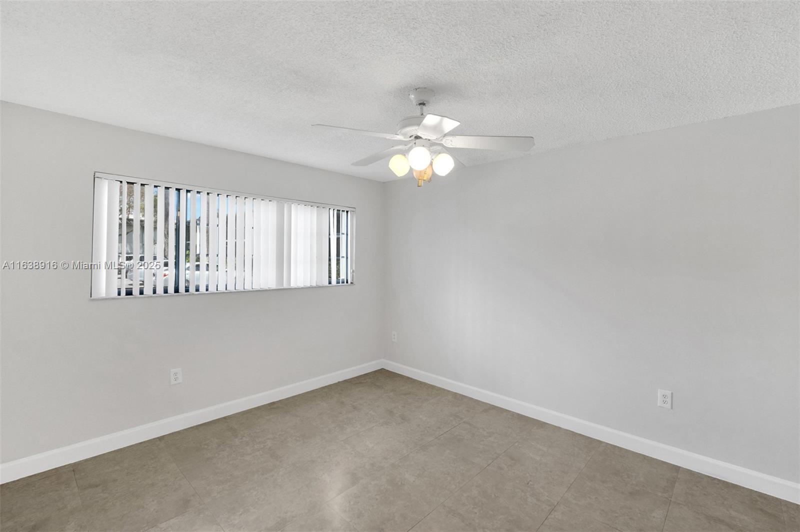 CARMEL LAKES CONDO NO 6 - Residential