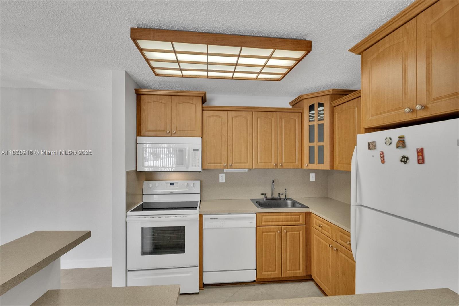 CARMEL LAKES CONDO NO 6 - Residential