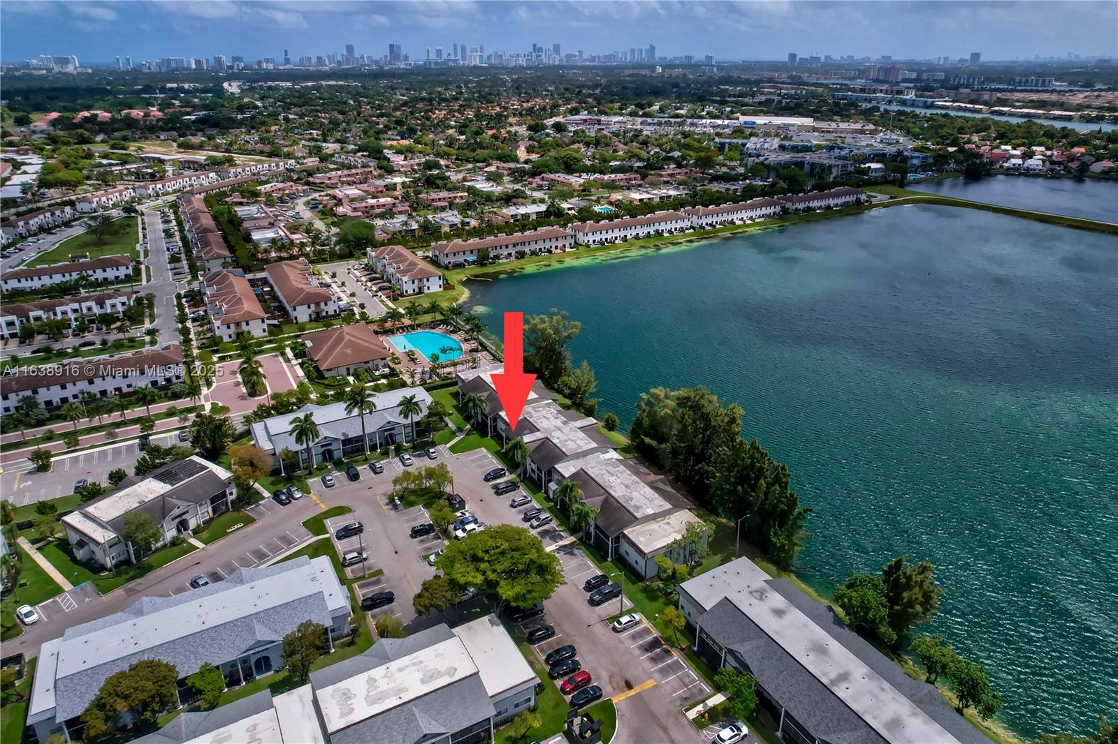 CARMEL LAKES CONDO NO 6 - Residential