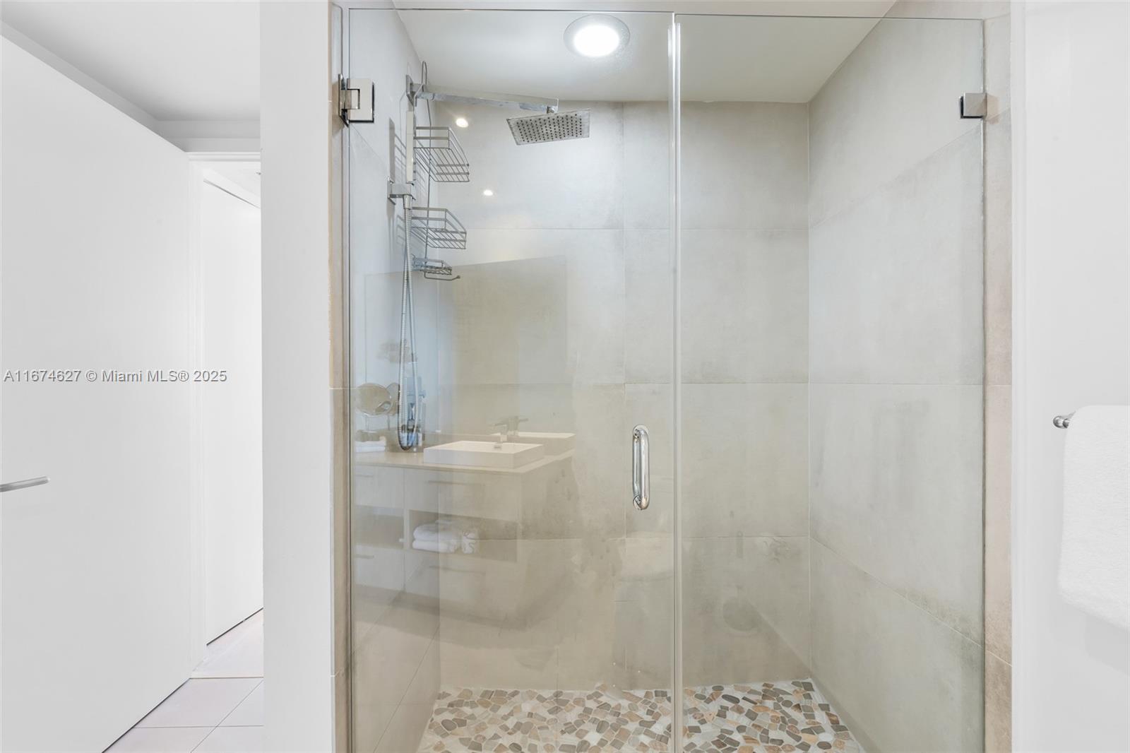 4111 SOUTH OCEAN DRIVE CO - Residential