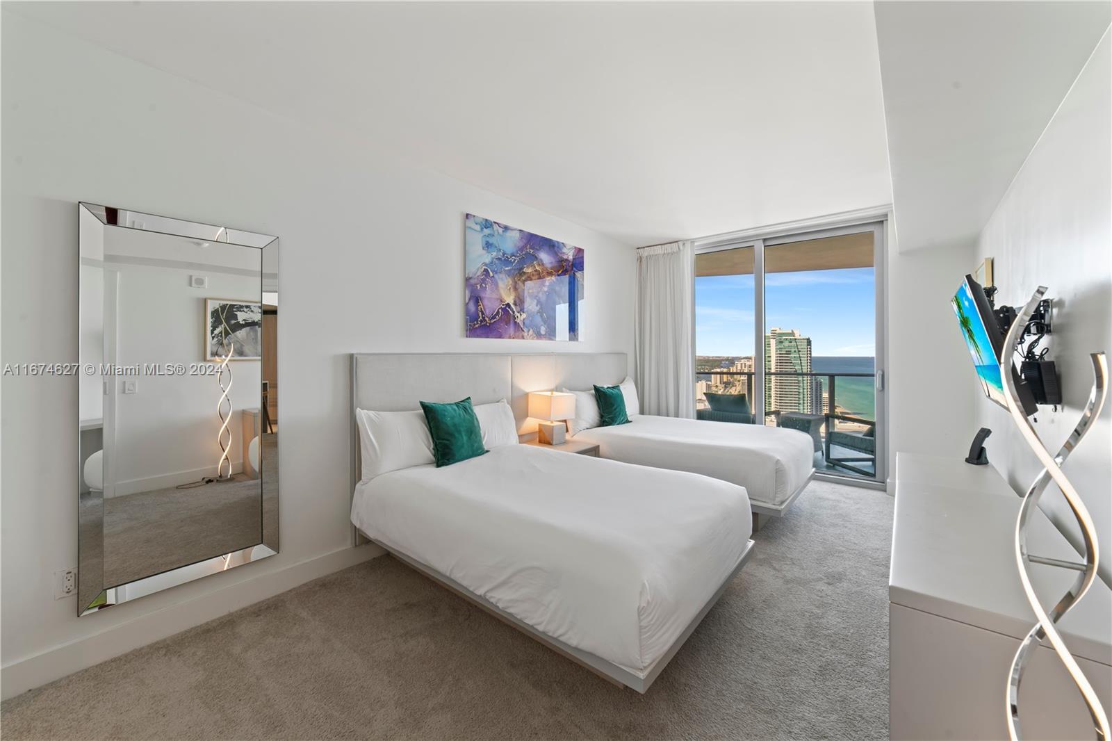 4111 SOUTH OCEAN DRIVE CO - Residential
