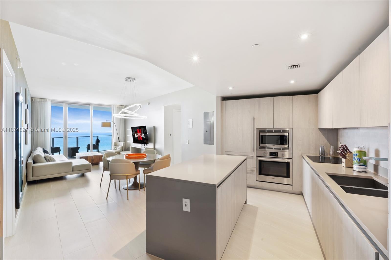 4111 SOUTH OCEAN DRIVE CO - Residential