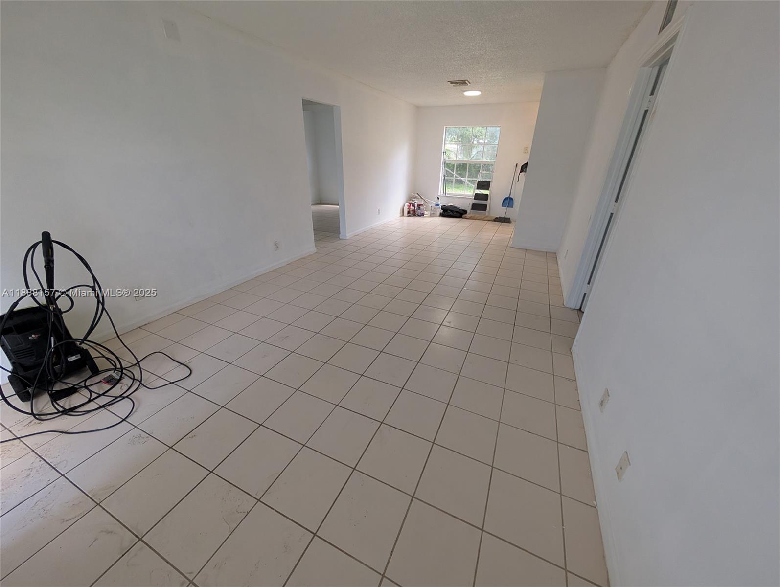 CARVER PARK - Residential Lease