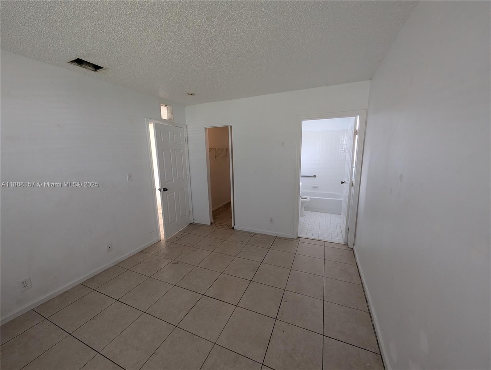 CARVER PARK - Residential Lease