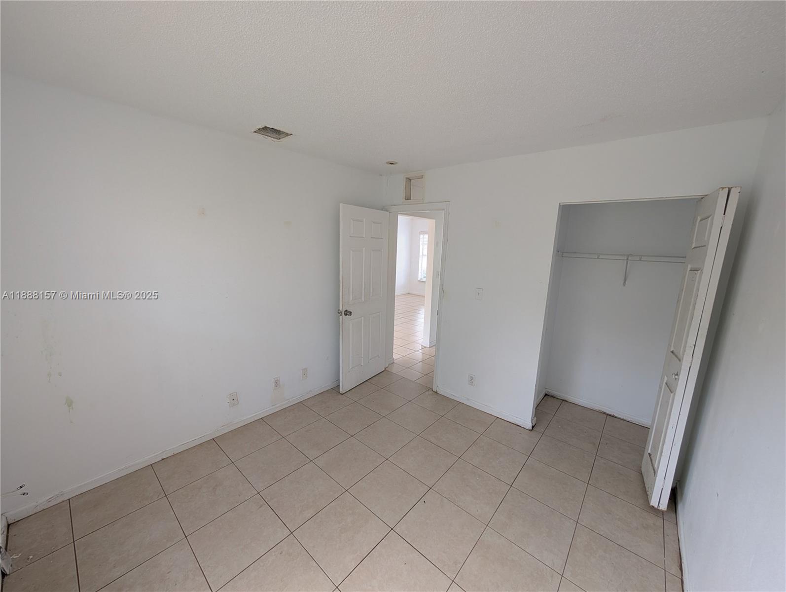 CARVER PARK - Residential Lease