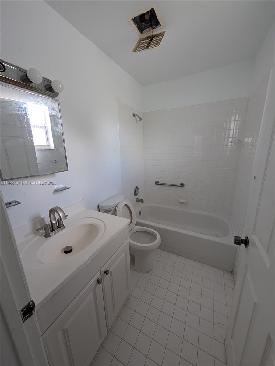 CARVER PARK - Residential Lease