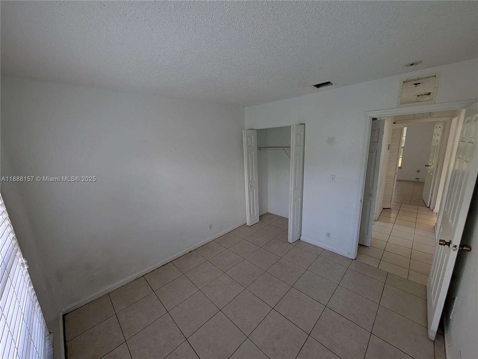 CARVER PARK - Residential Lease