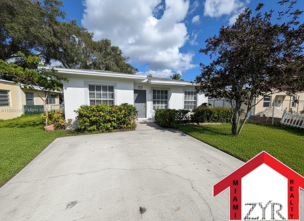 CARVER PARK - Residential Lease