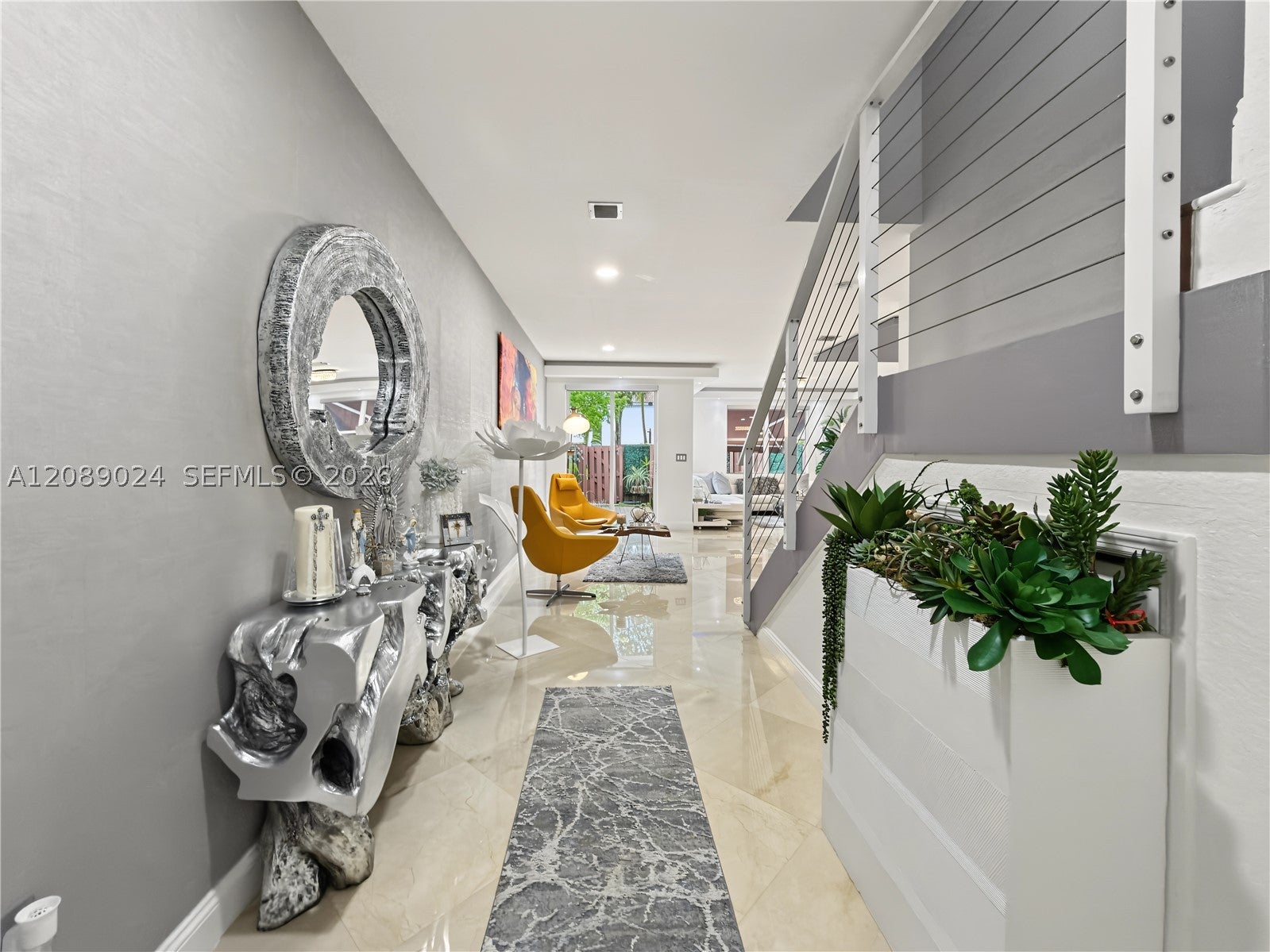 11423 NW 69th TER, Doral, FL, 33178/$810,000 3 11423 NW 69th TER