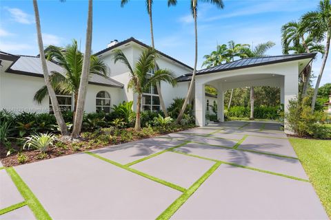 A home in Pinecrest