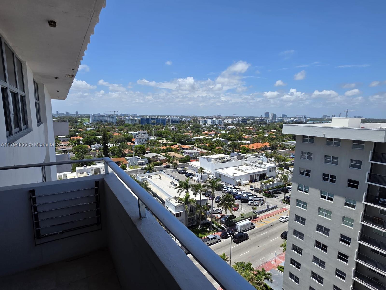 FOUR WINDS CONDO - Residential