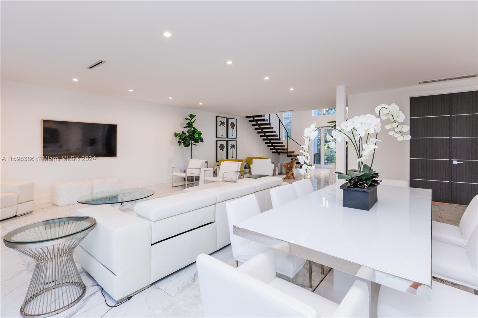 STRANAHANS SUB - Residential