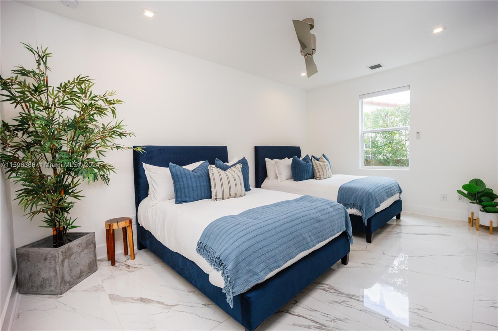 STRANAHANS SUB - Residential