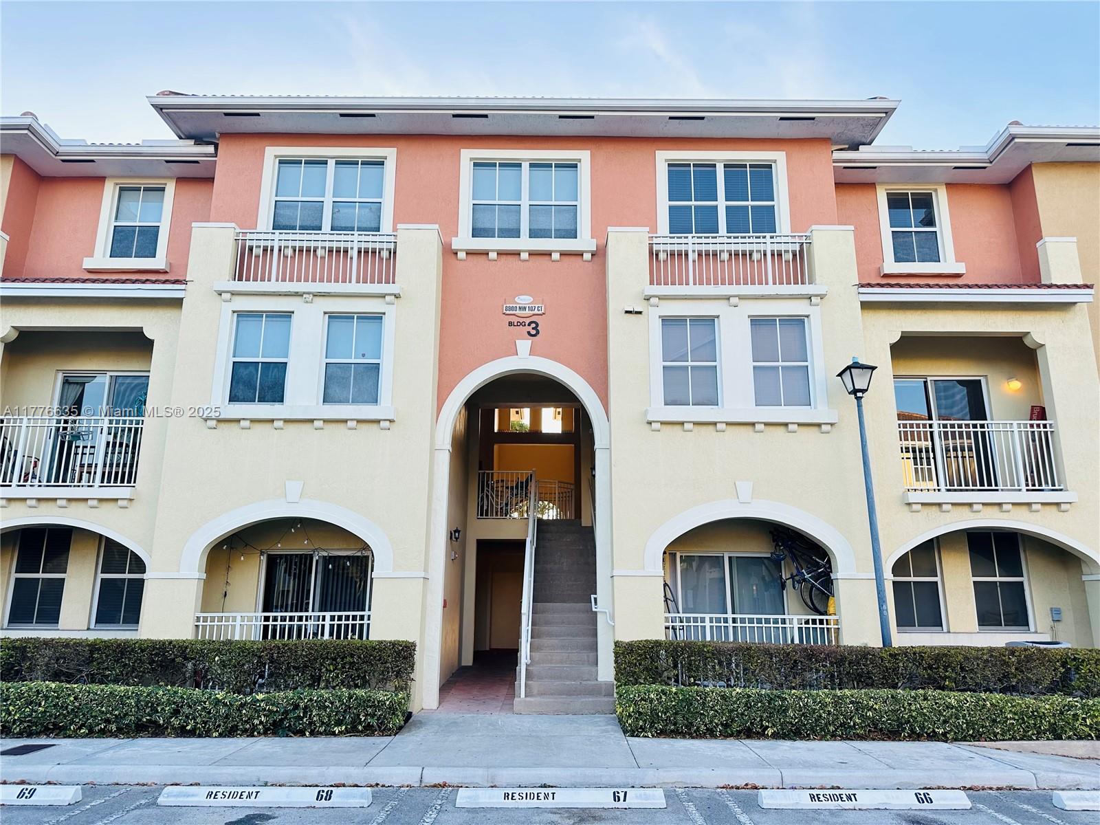 Rental Property at 8900 Nw 107th Ct 217-3, Doral, Miami-Dade County, Florida - Bedrooms: 2 
Bathrooms: 3  - $2,575 MO.