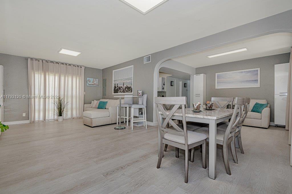 245 189th Ter, Sunny Isles Beach, Miami-Dade County, Florida - 3 Bedrooms  
3 Bathrooms - 