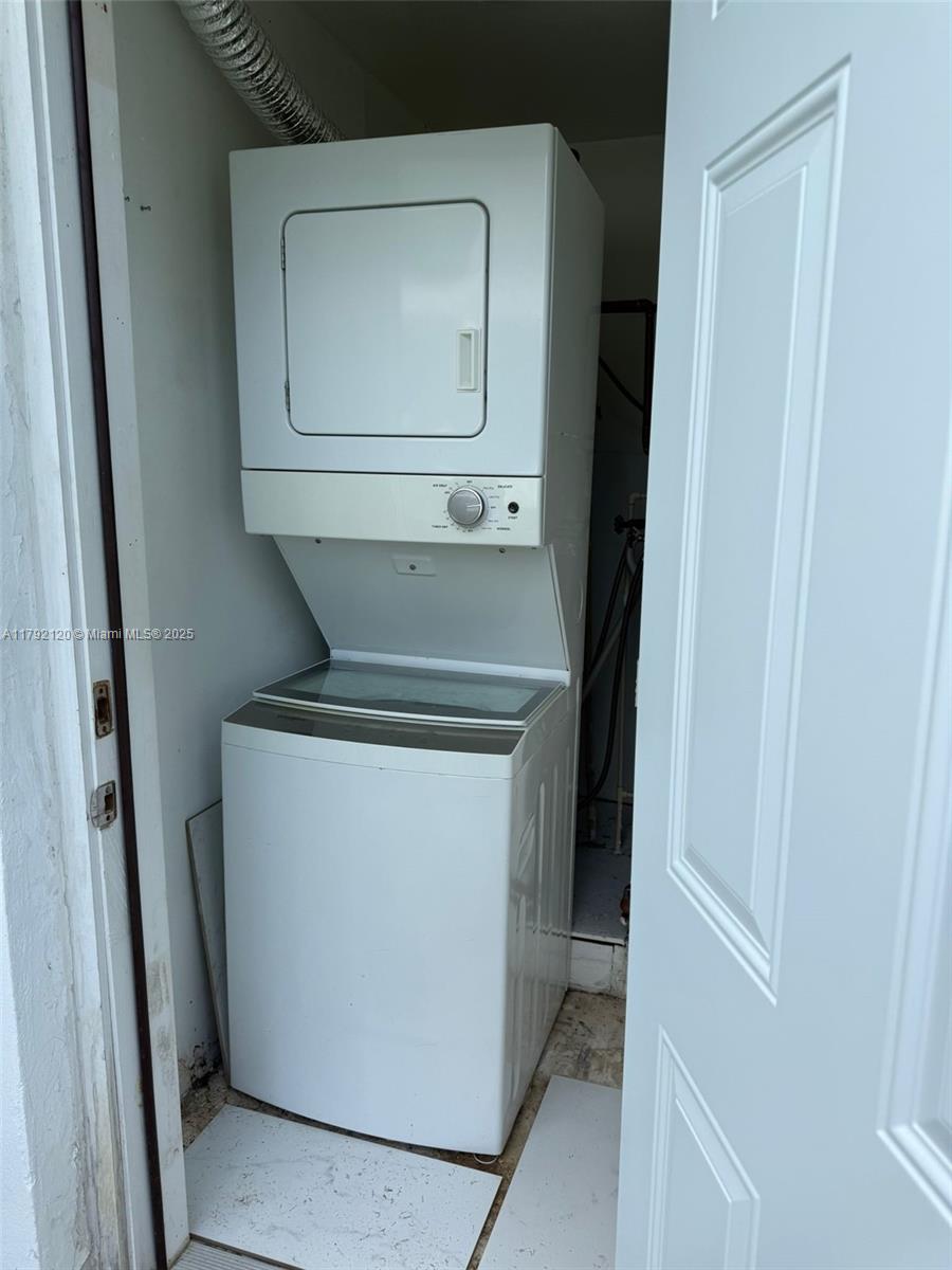 GOLDEN SHORES OCEAN BLVD - Residential Lease