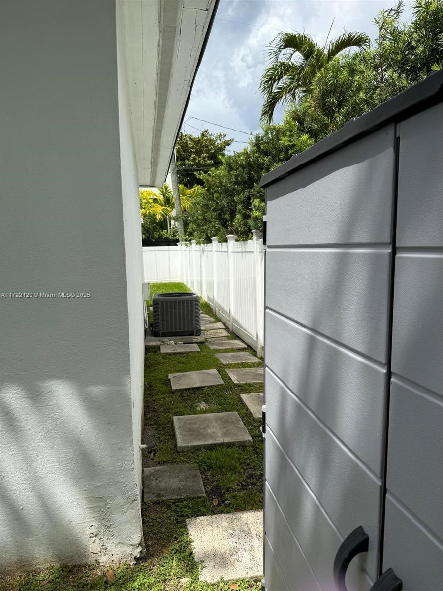 GOLDEN SHORES OCEAN BLVD - Residential Lease