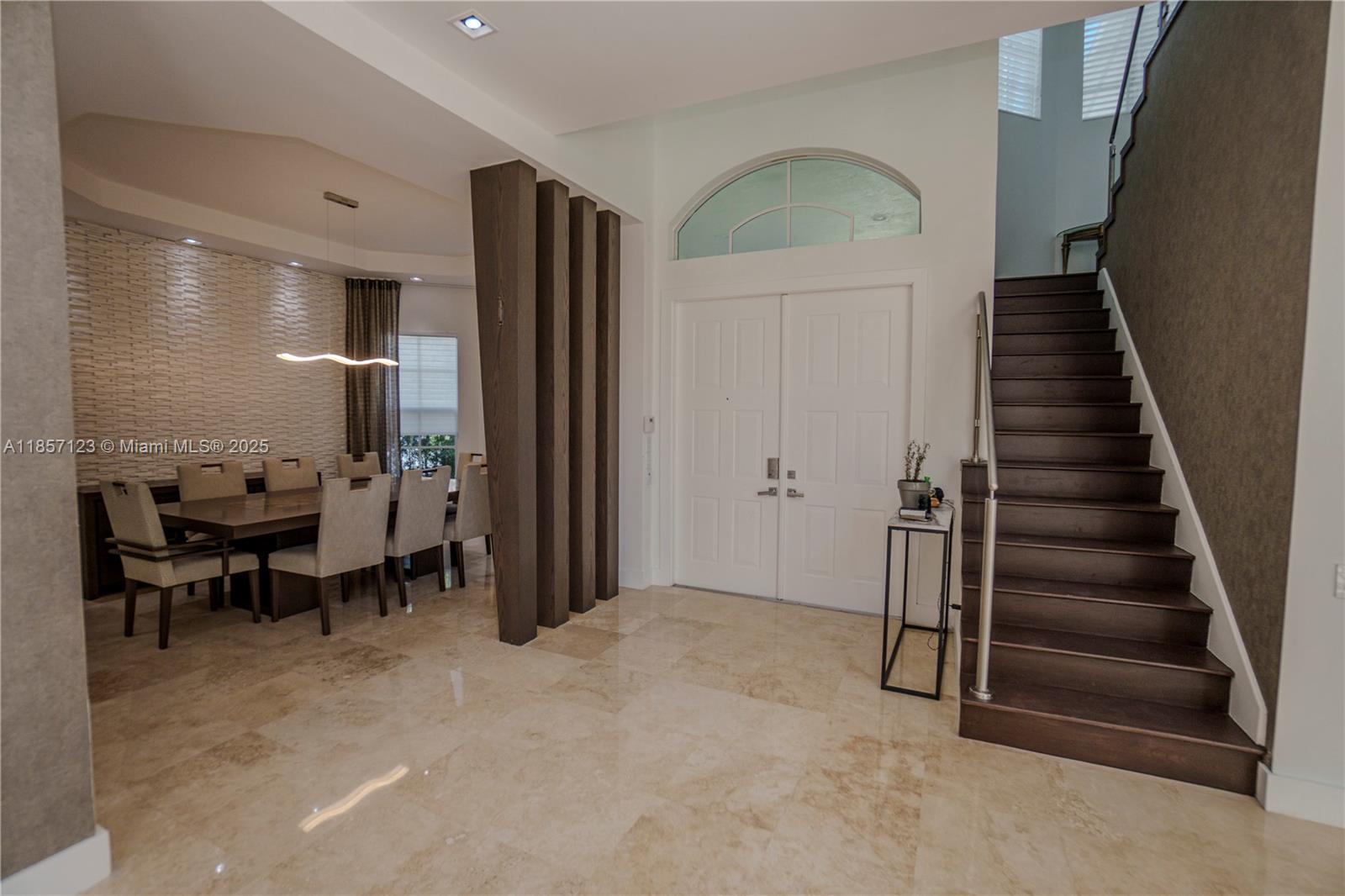 THREE ISLANDS 3RD SECTION - Residential