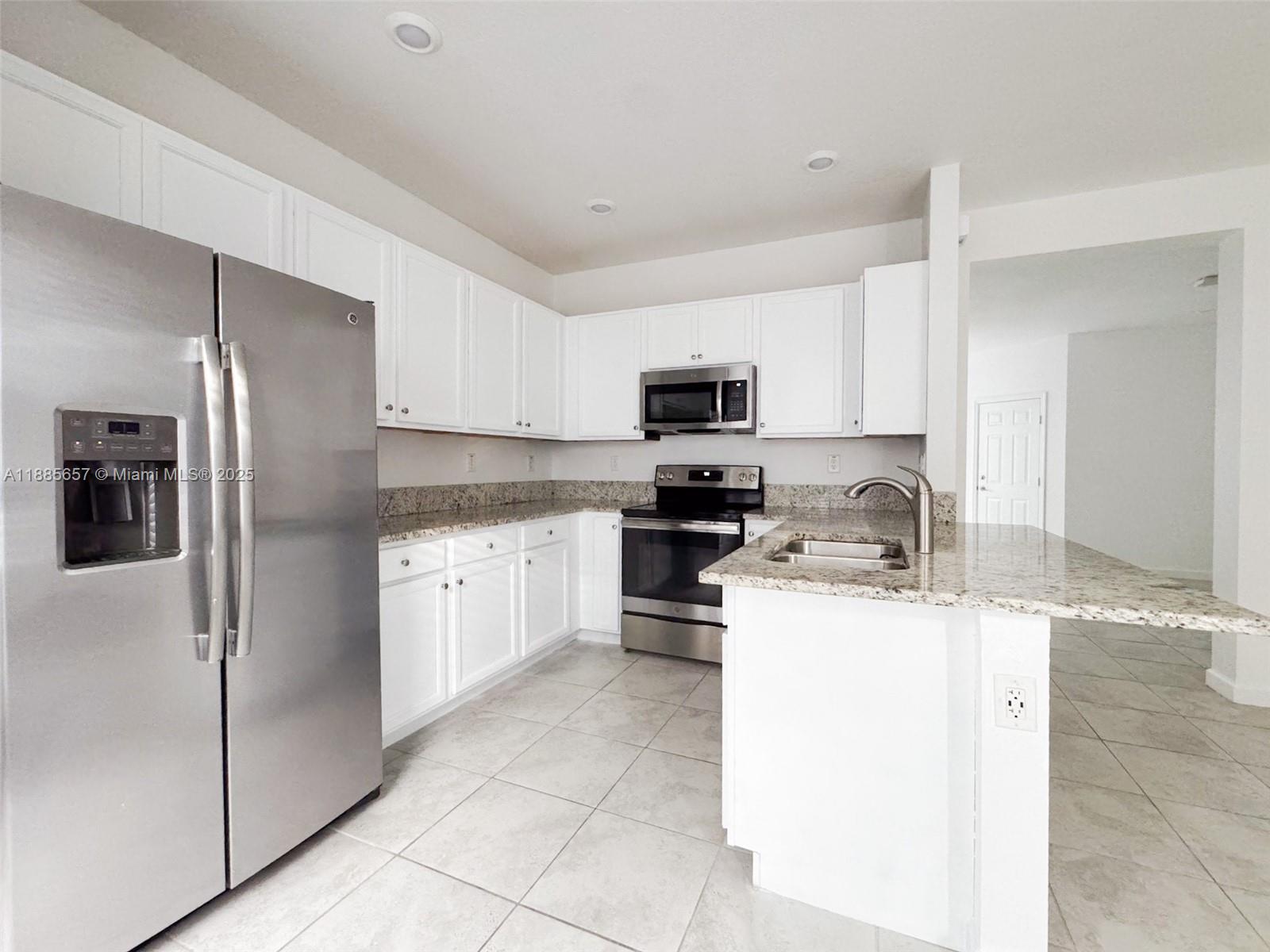 AQUABELLA SECTION ONE - Residential Lease