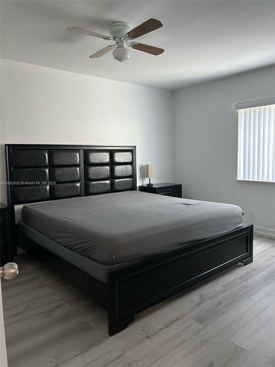 BUILDING THREE OF RACQUET - Residential Lease