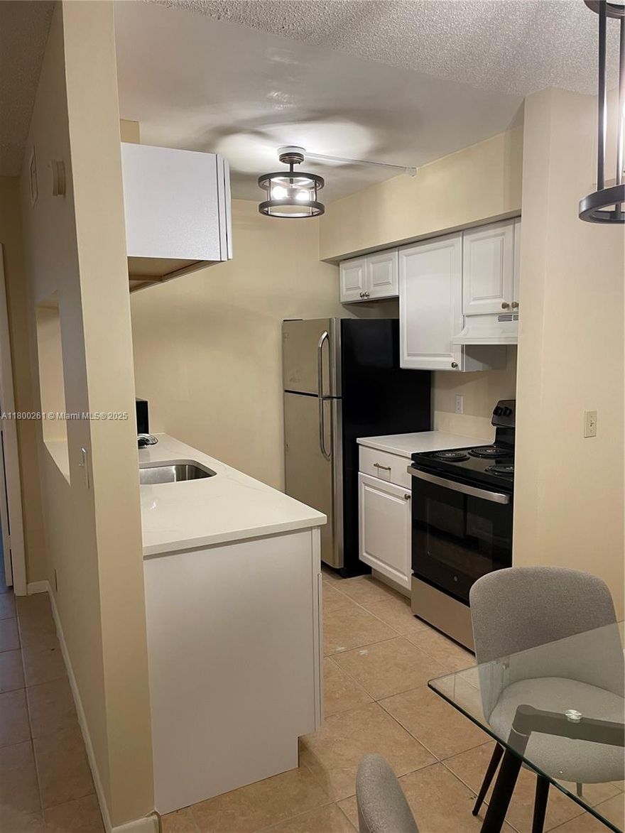 Desirable Chasewood South, centrally located close to all Jupiter has to offer! This first floor 2/2 condo has a newly updated kitchen and master bathroom! New water heater, new washer/dryer, newer kitchen appliances. Close to public golf course, beautiful beaches, I-95 and turnpike. The community boasts tennis courts, pool, car wash station and for an additional fee, RV and trailer storage! HOA requires 30 days for approval, 650 credit score, and $150 application fee. Pets 30lbs or less are welcome with a non-refundable $500 pet fee.