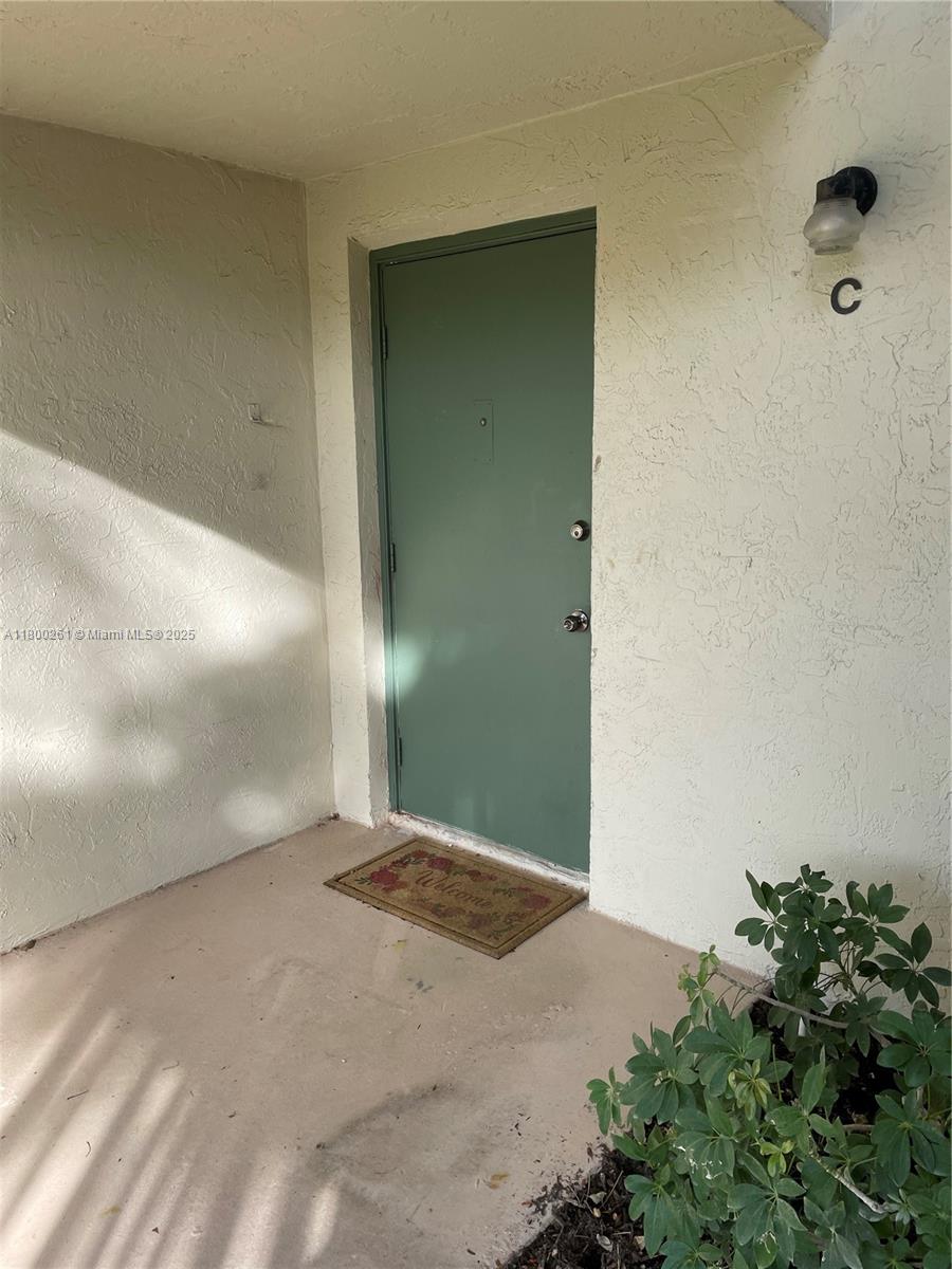 CHASEWOOD OF JUPITER COND - Residential Lease