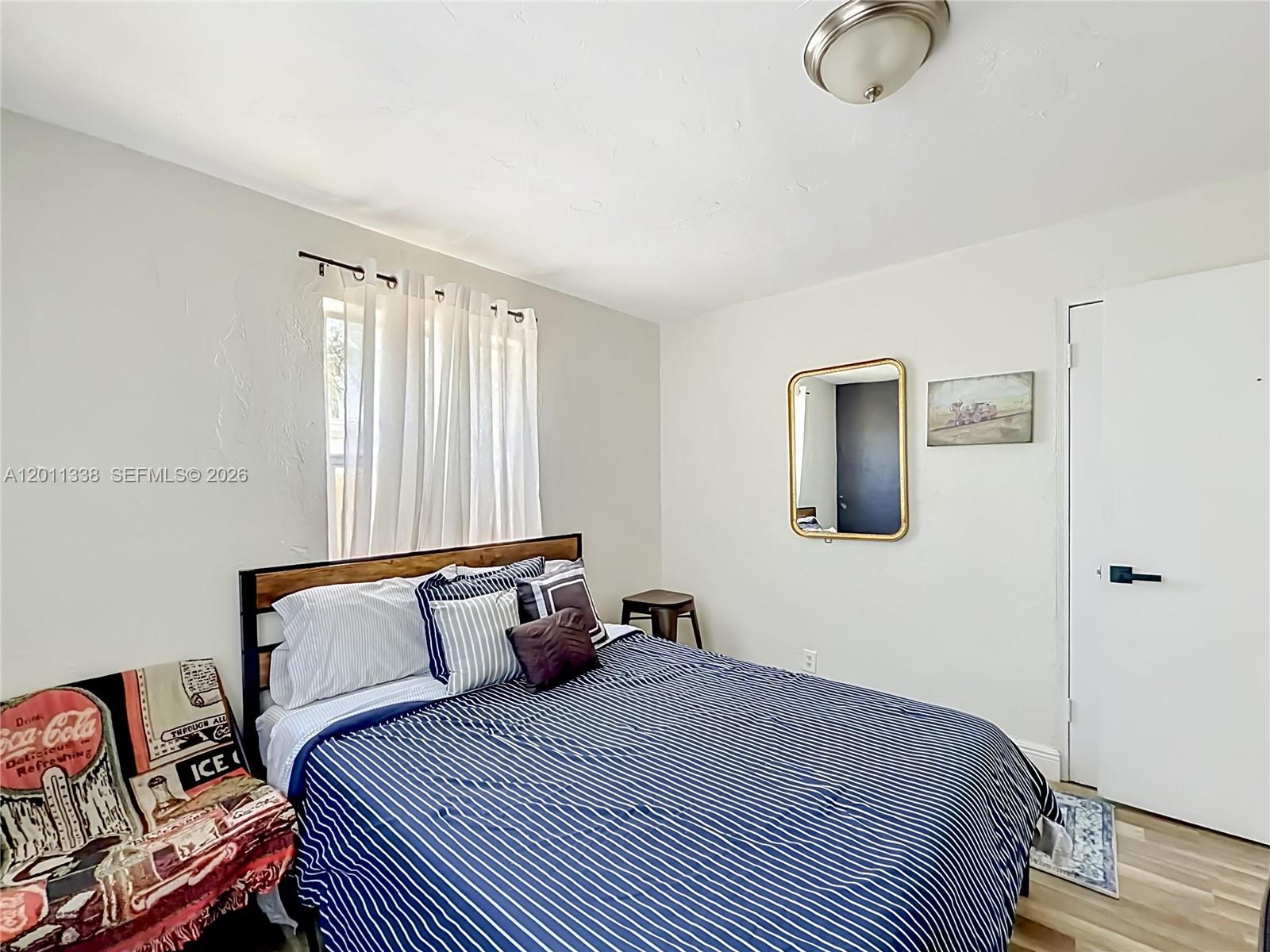 HUNTERS MANOR REV PLAT OF - Residential