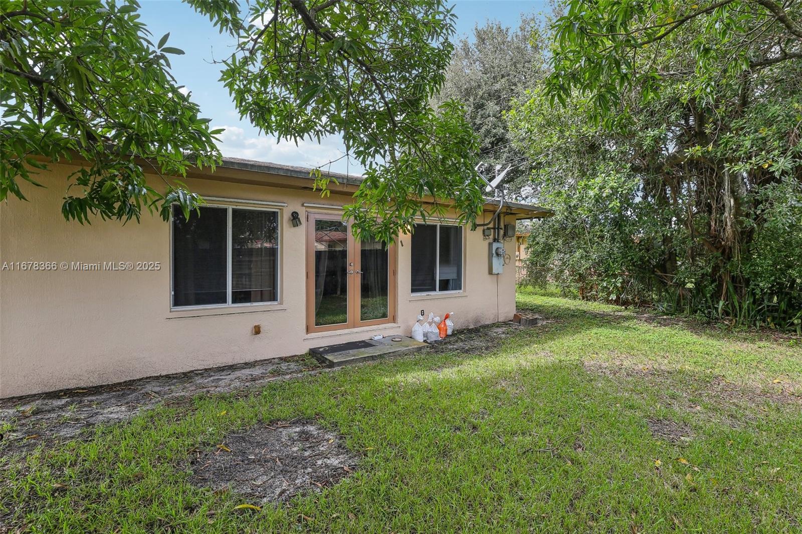 PROSPER PARK AMEN - Residential