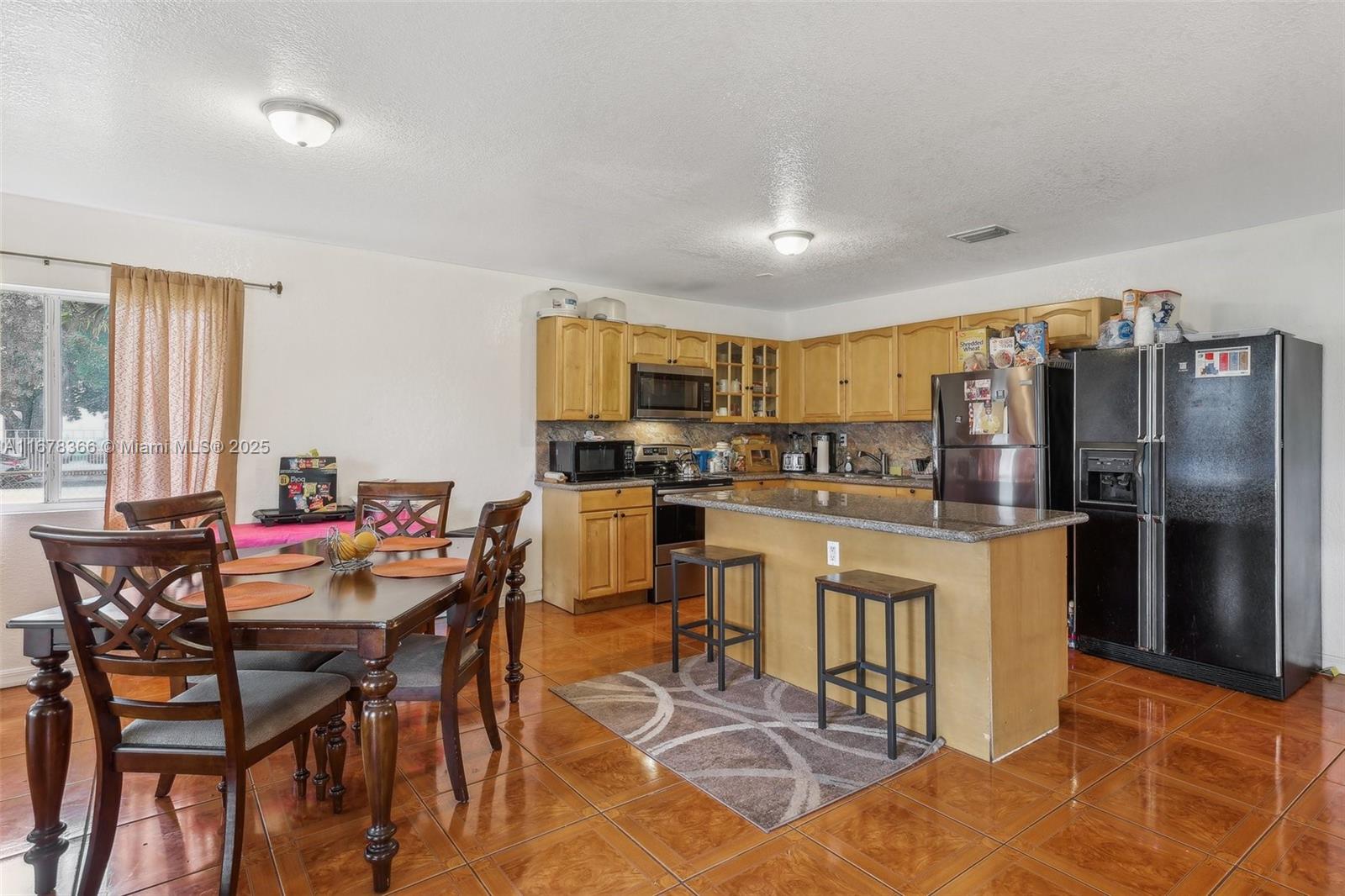 PROSPER PARK AMEN - Residential
