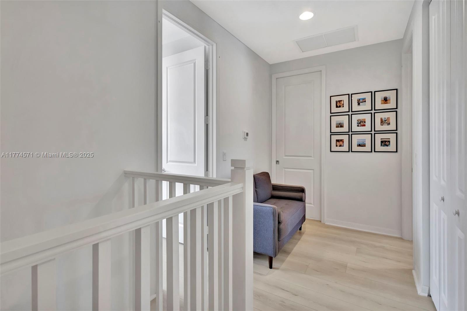 TREVI ISLE - Residential Lease