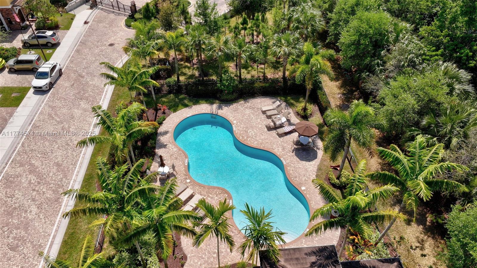 TREVI ISLE - Residential Lease