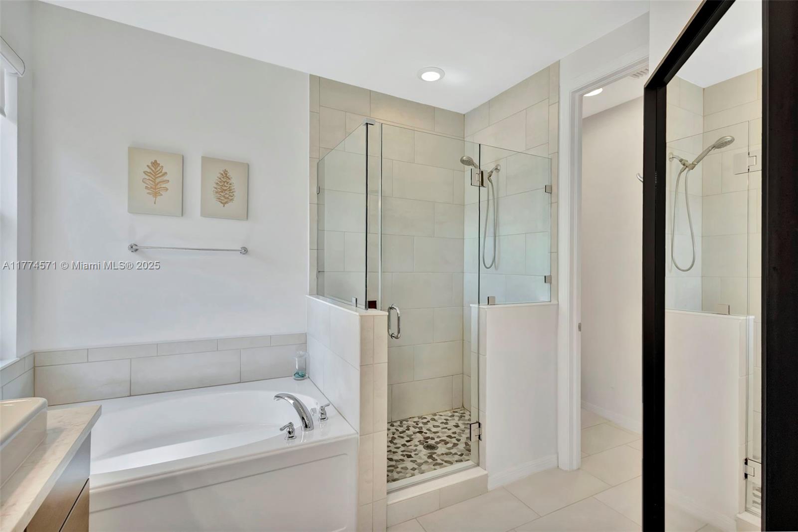 TREVI ISLE - Residential Lease