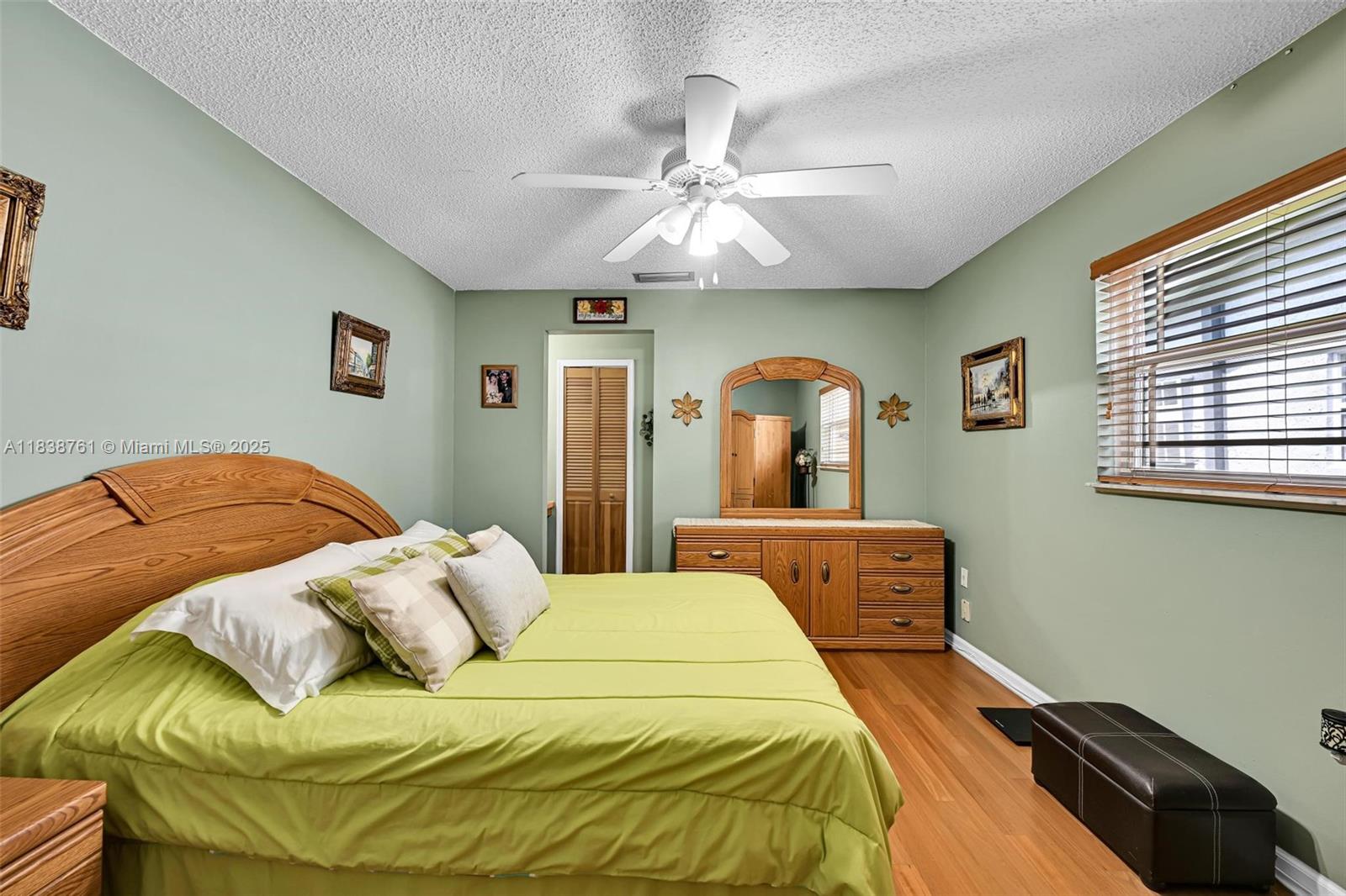 SUNRISE GOLF VILLAGE - Residential