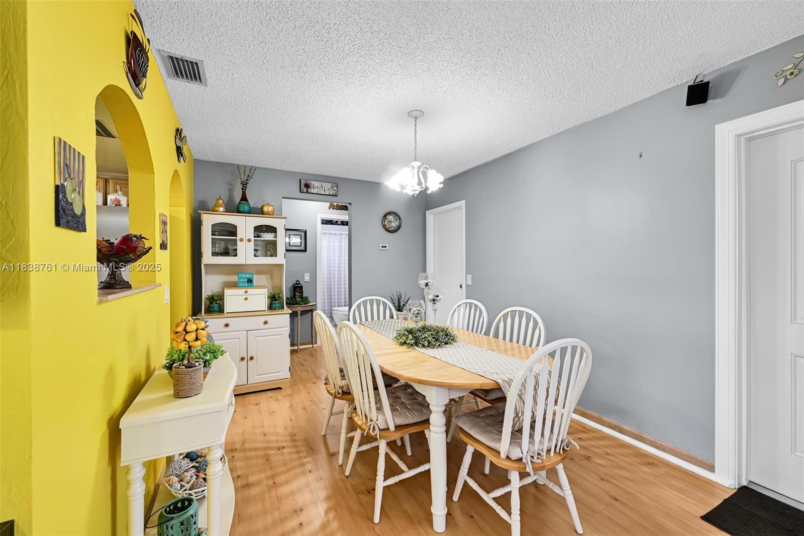 SUNRISE GOLF VILLAGE - Residential