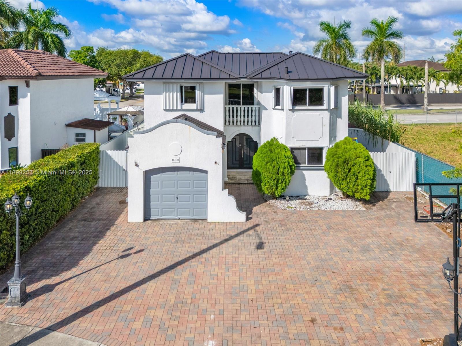 LAGUNA PONDS SEC 2 - Residential