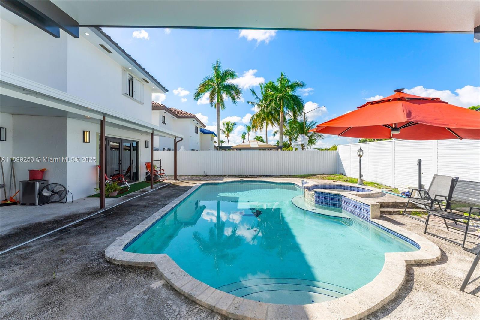 LAGUNA PONDS SEC 2 - Residential