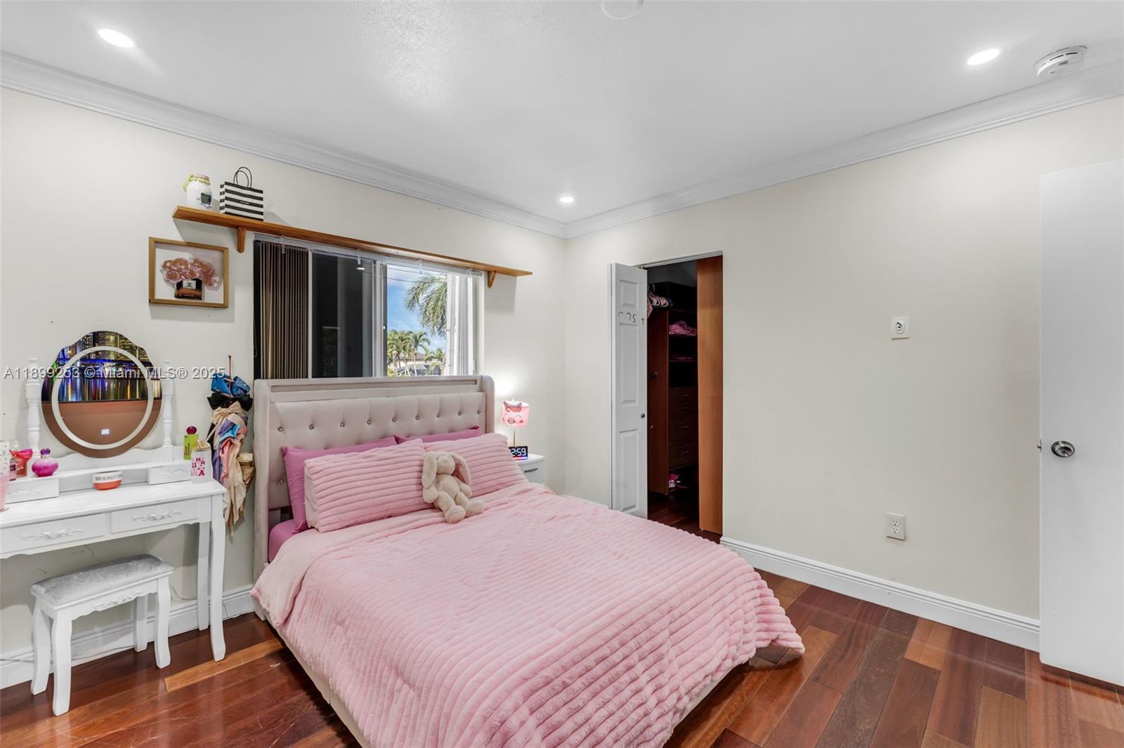 LAGUNA PONDS SEC 2 - Residential